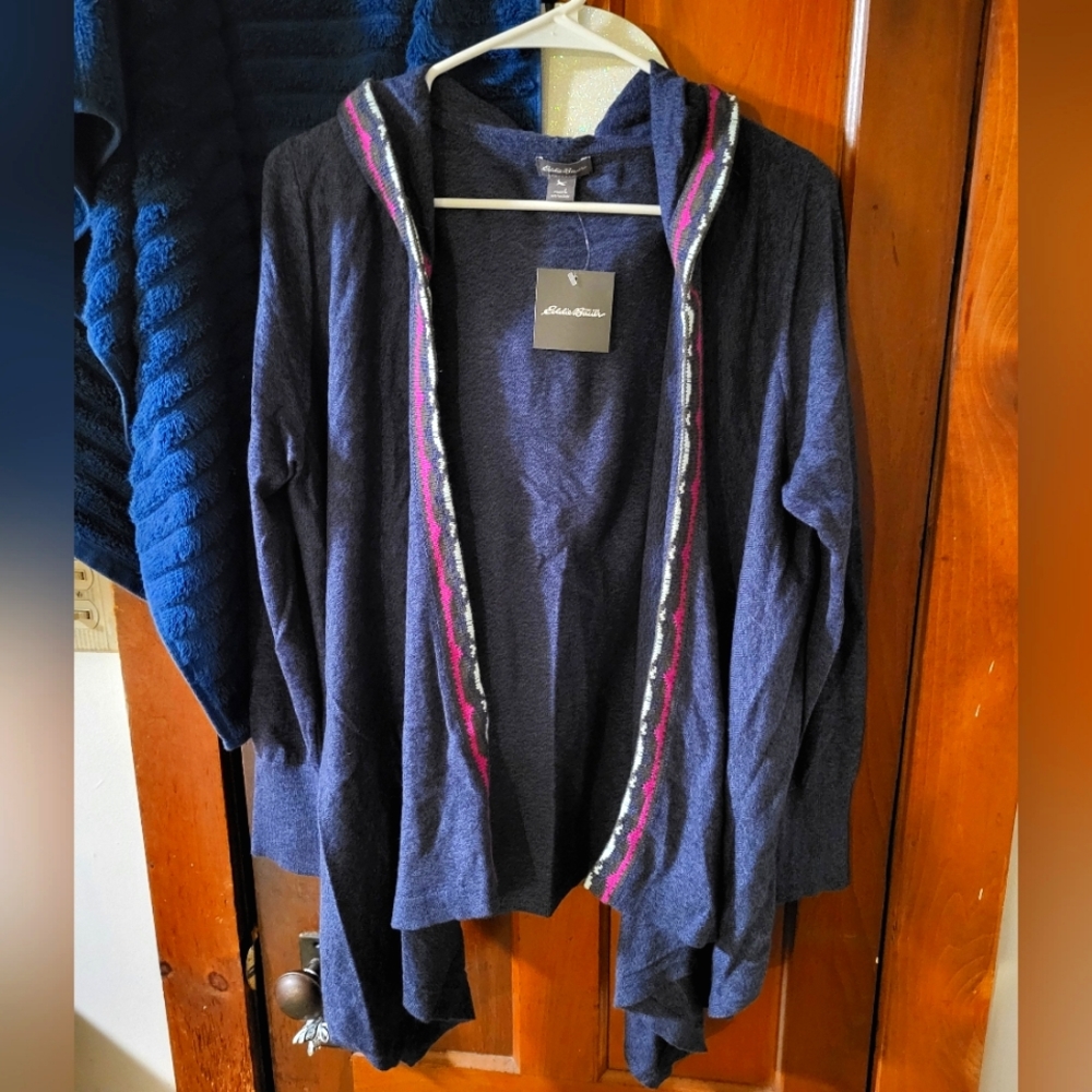 Eddie bauer waterfall hooded sweater, women's large. NWT.